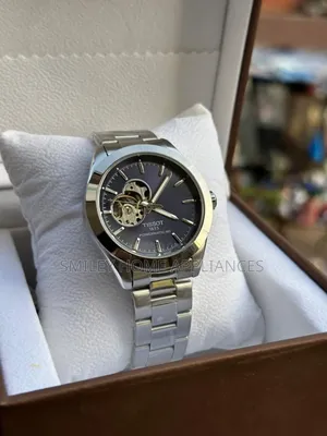Tissot Men's Original Desginer Wrist Time Piece at Discount