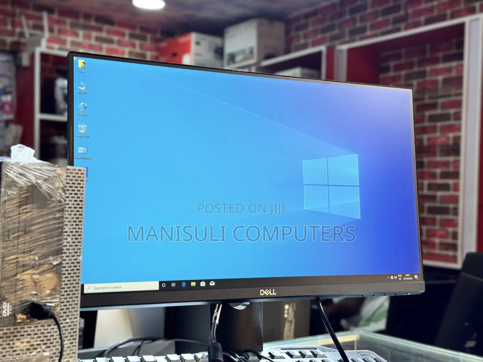 Desktop Computer Dell Optiplex 7070 4GB Intel Core i5 HDD 500GB