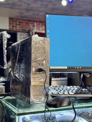 Desktop Computer Dell Optiplex 7070 4GB Intel Core i5 HDD 500GB