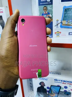 Sharp Aquos Sense 2 SHV43 32 GB Pink