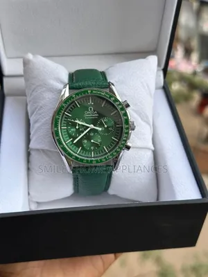Omega Men's Designer Wrist Time Piece at 20% Discount Price