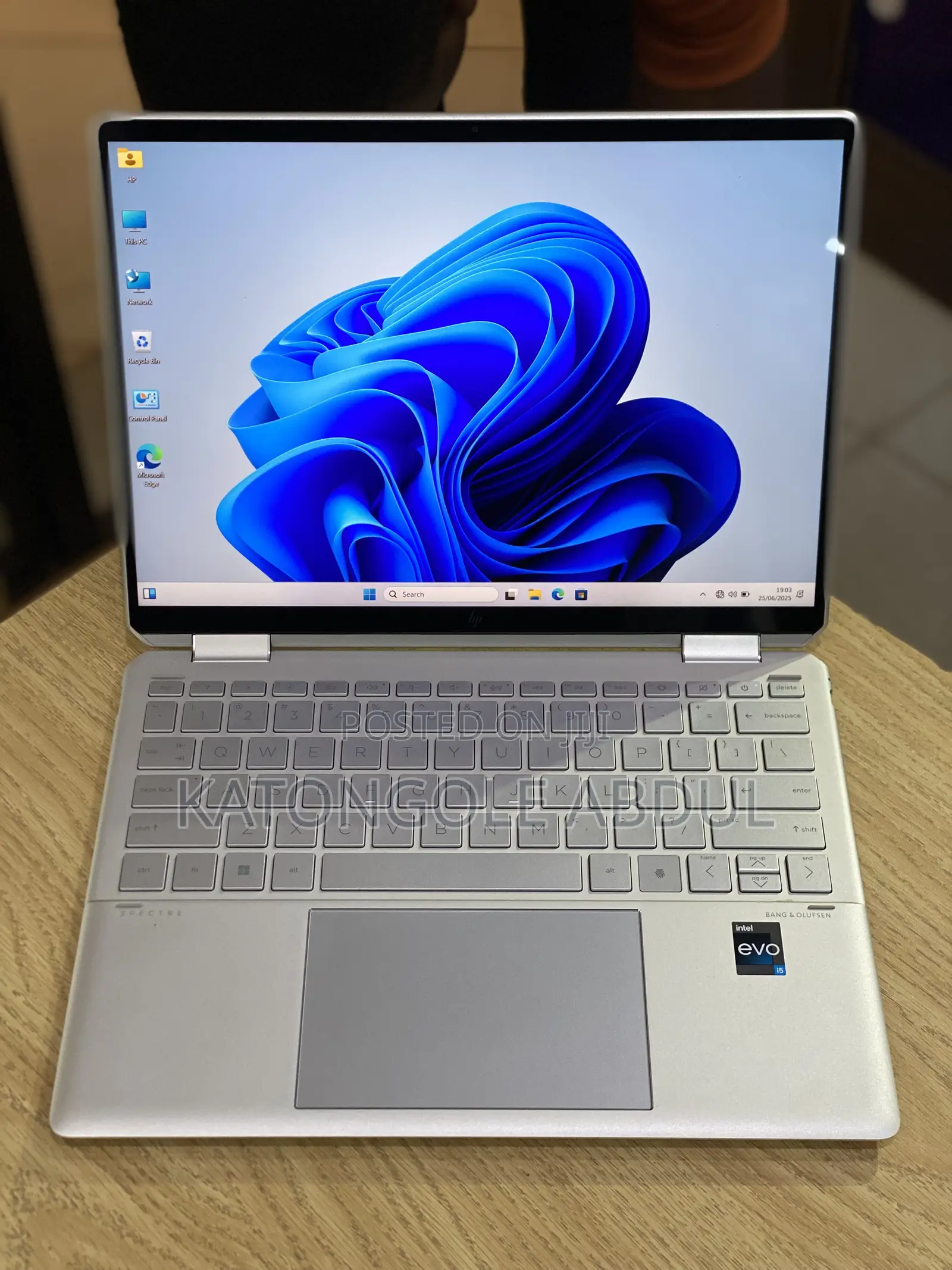 New Laptop HP Spectre 14 16GB Intel Core I5 SSD 512GB