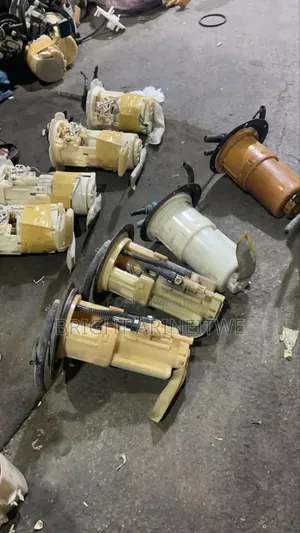 Fuel Pump Assembly for Toyota Noah 3zr,2zr.