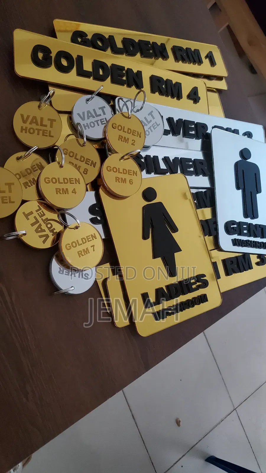 Labels and Key Holders