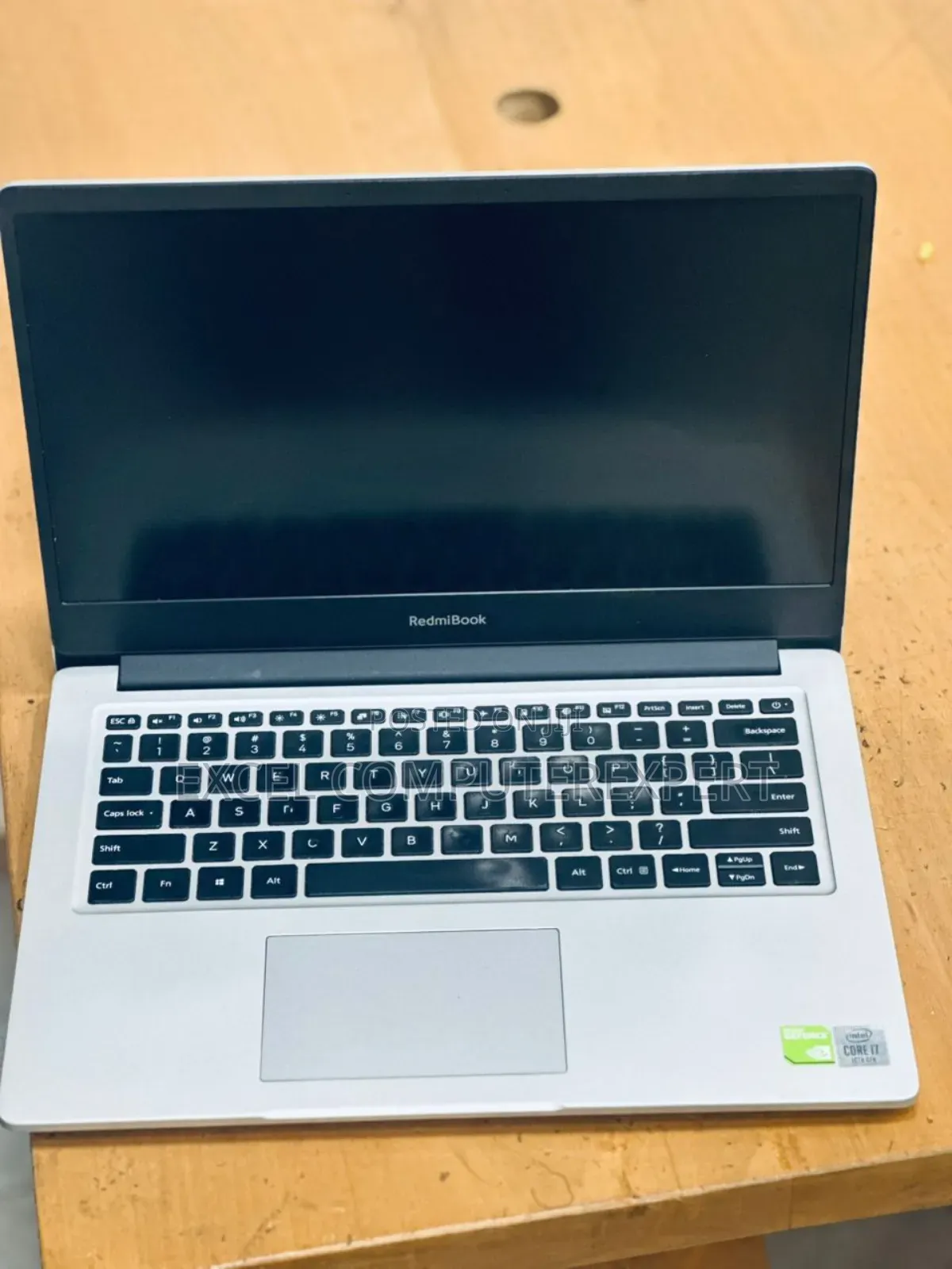 New Laptop Over Powered 8GB Intel Core I7 SSD 256GB