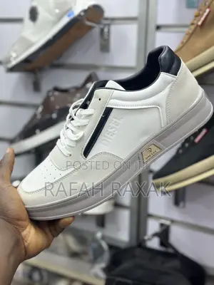 Original Men’S Classic White Diesel Casual Sneakers