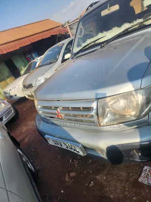 Mitsubishi Pajero IO 2003 Silver