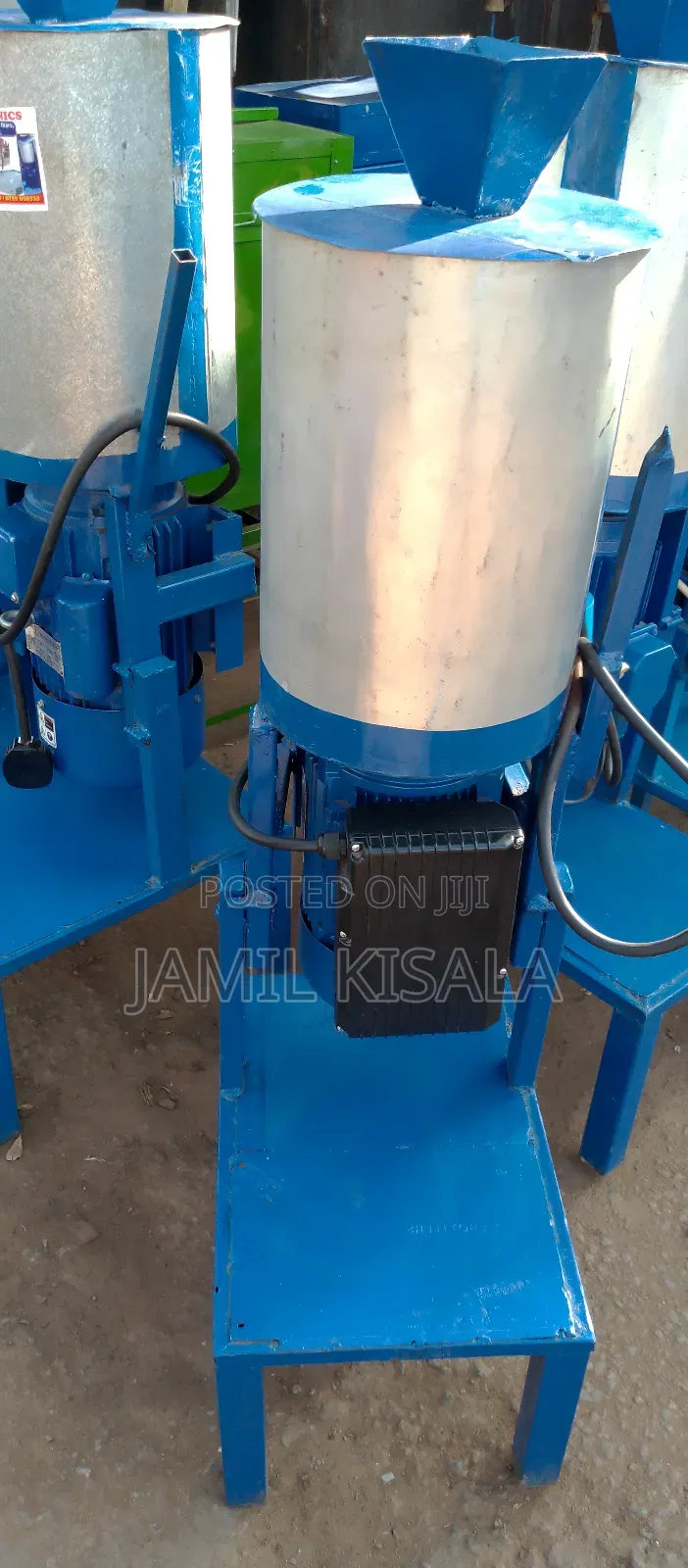 Paste/ G Nuts Machine
