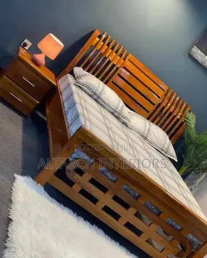 5×6 Well Adorable and Unique Designed Bed