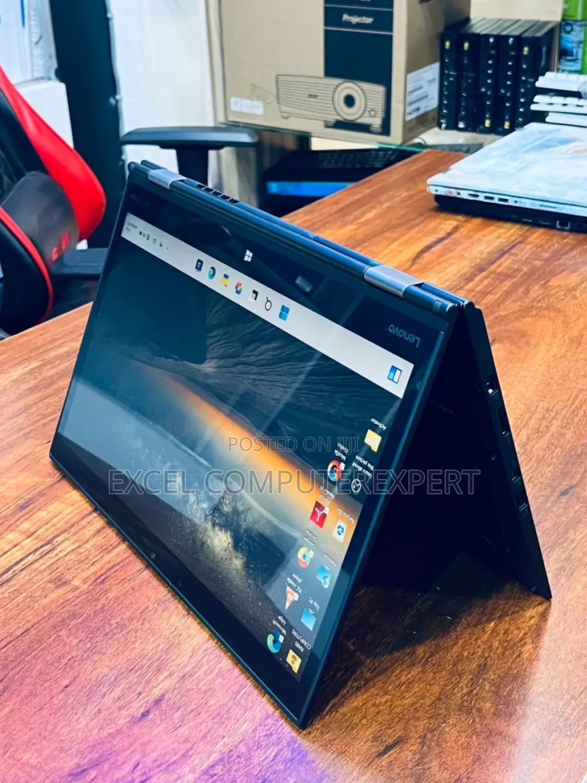 New Laptop Lenovo Thinkpad X1 Yoga 8GB Intel Core I5 SSD 256GB