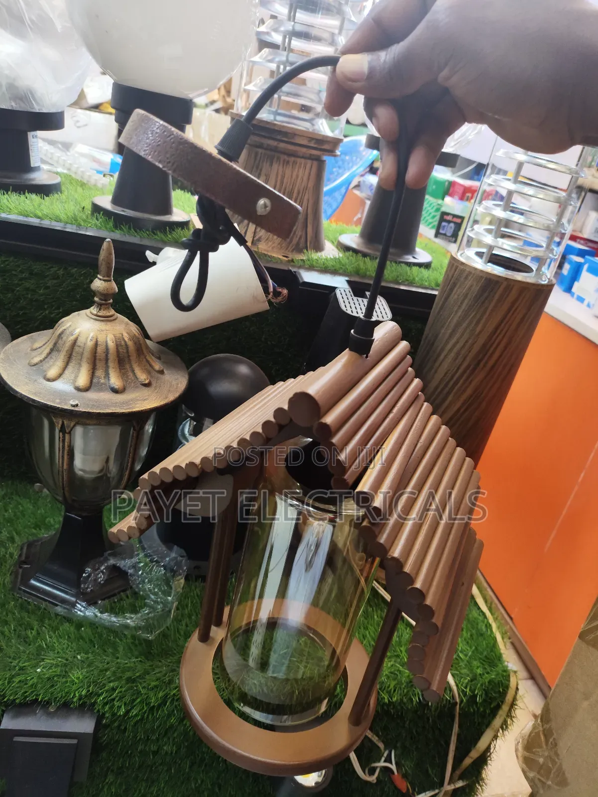 Wooden Pendant Lamp Holder