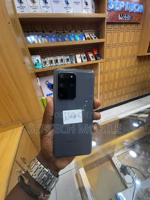 New Samsung Galaxy S20 Ultra 5G 128 GB Gray