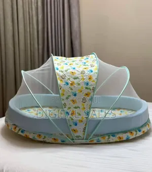 Foldable Baby Nest Bed-Multi Colour.