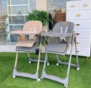 Confortable Feeding Chairs Different Colours.