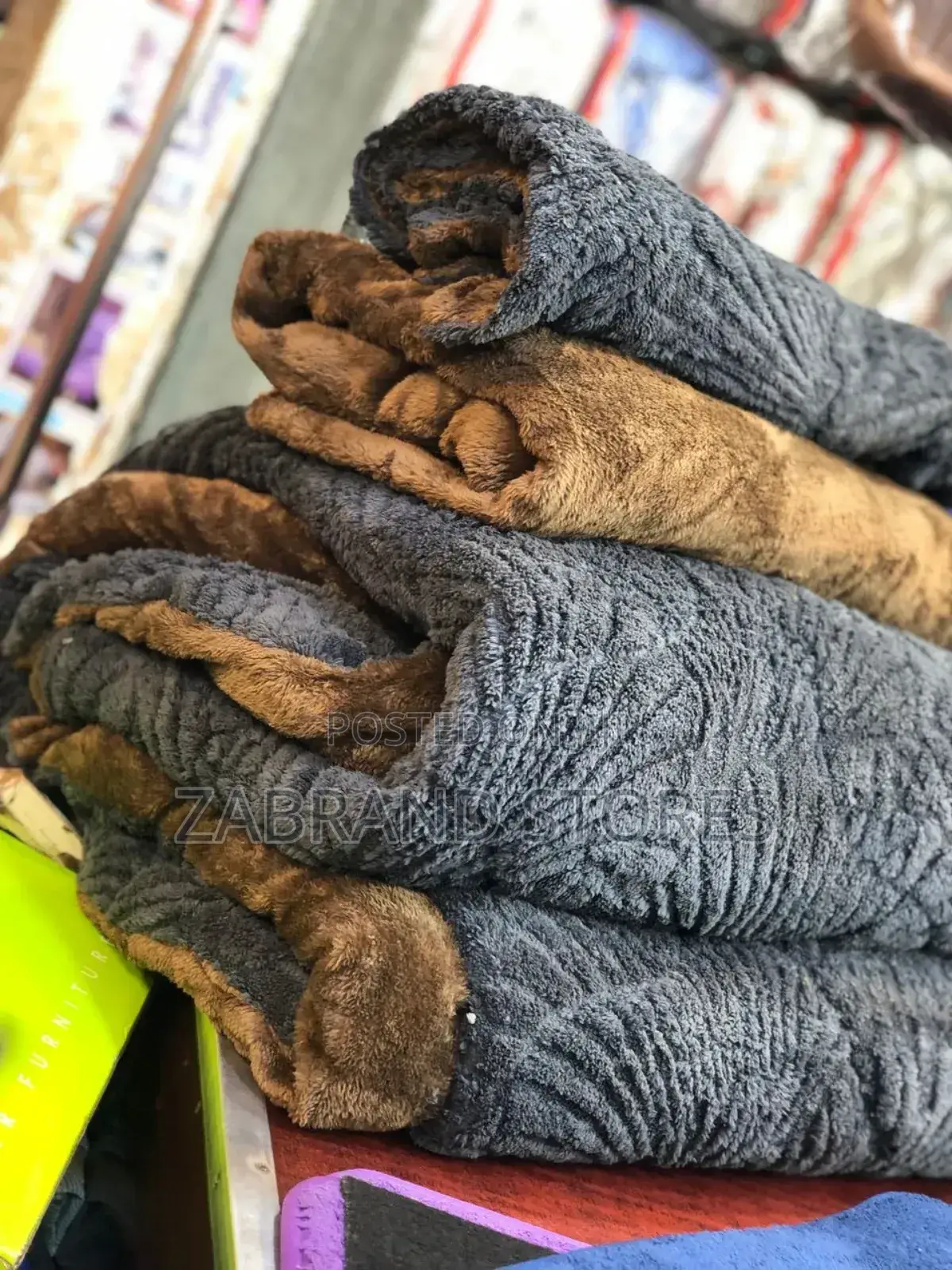 4 in 1 Soft Blanket Set