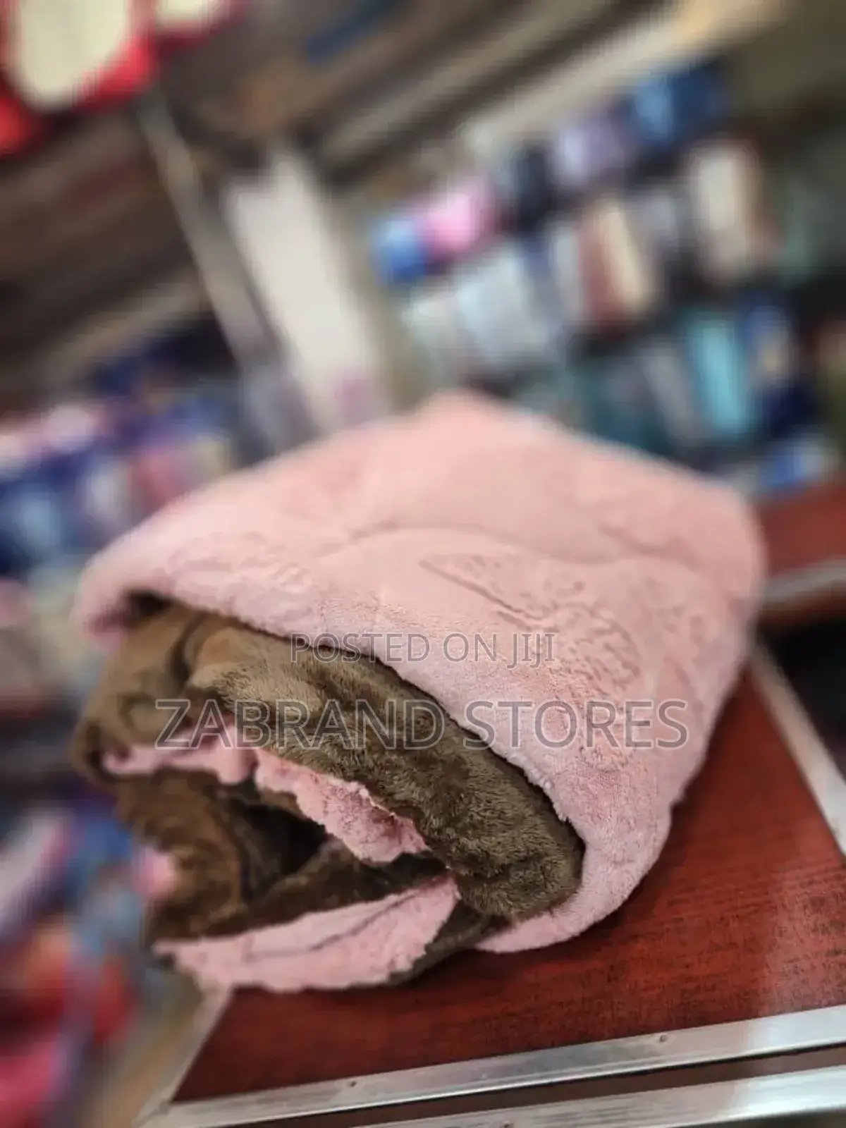 4 in 1 Soft Blanket Set