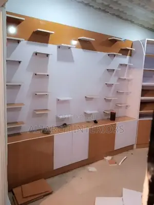 White and Brown Boutique Set-Up 700,000 Per Metre