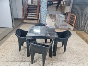 Straight Stands Plastic Tables and Chairs Heavy Weight