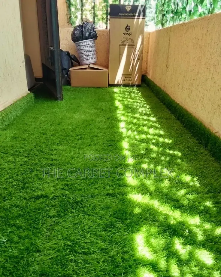 Tuff Grass Squaremeter