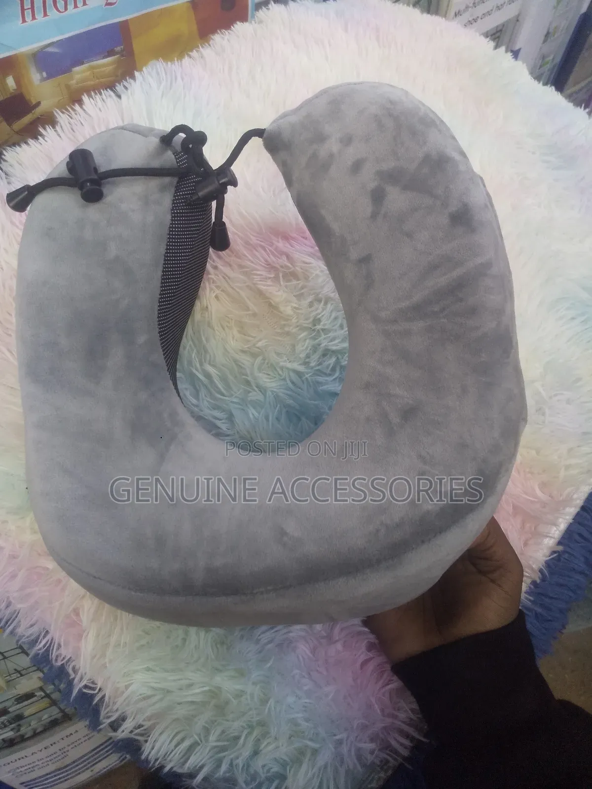 Neck/Travel Pillow