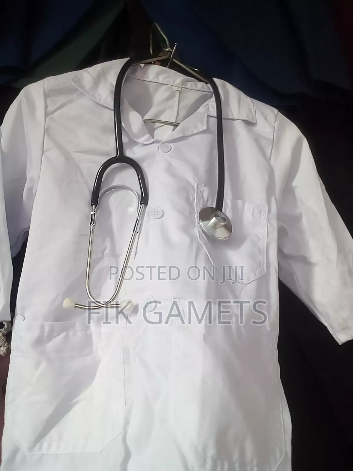 Lab Coats Center