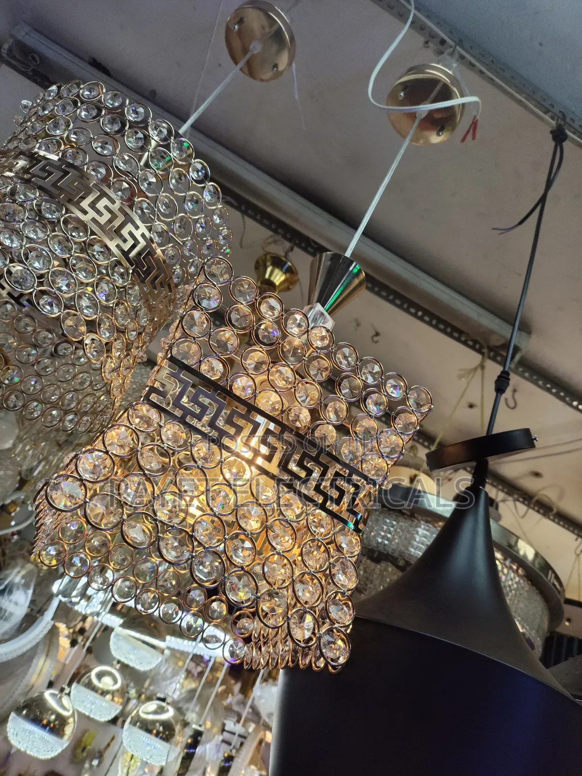 Giant Pendant Lamp Holder