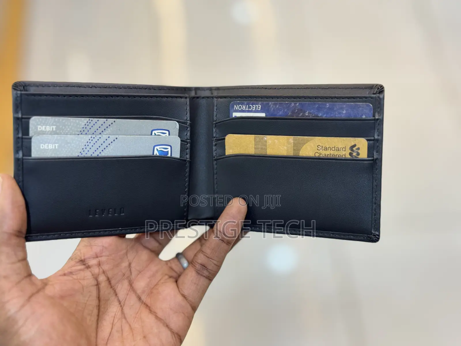 Levelo Billfold Mens Genuine Leather Wallet