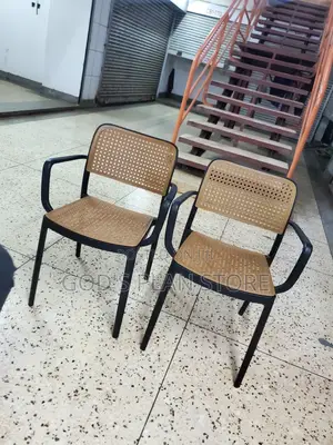 Yz2308 Plastic Chairs Plastic Chairs