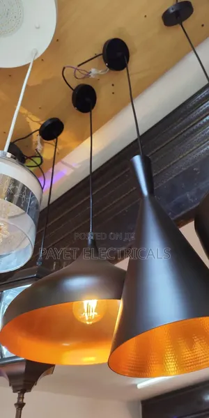Restaurant Pending Lamp