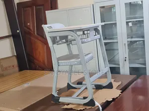 Reading Desk and Chairs for Kids/Children