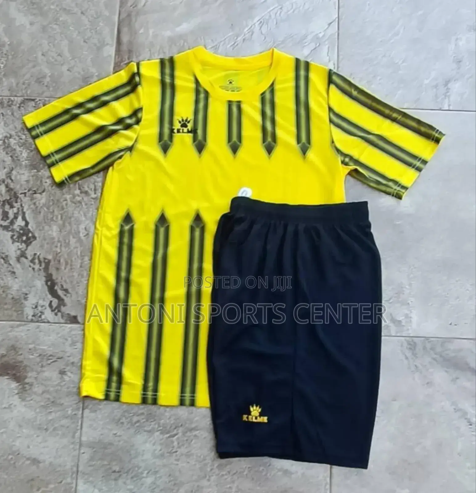 Tshirt Yellow Color