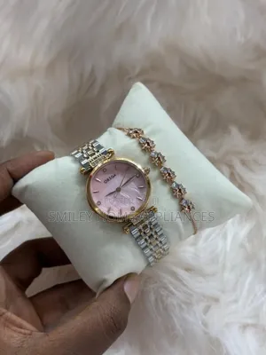 Omega Ladies Classy Analog Wrist Time Piece With a Bracelet