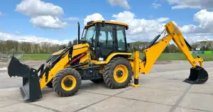 Massive 3cx Backhoe Machinery
