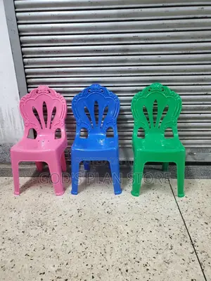 Queen Plastic Kid's Chairs