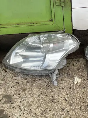 Raum Headlight 2005-2006