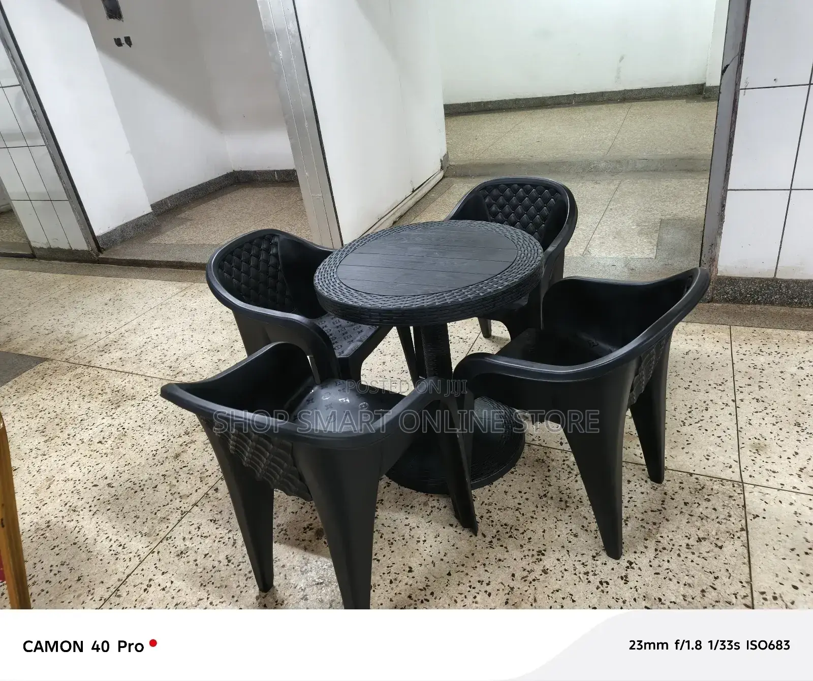 4plastic Chairs and Table