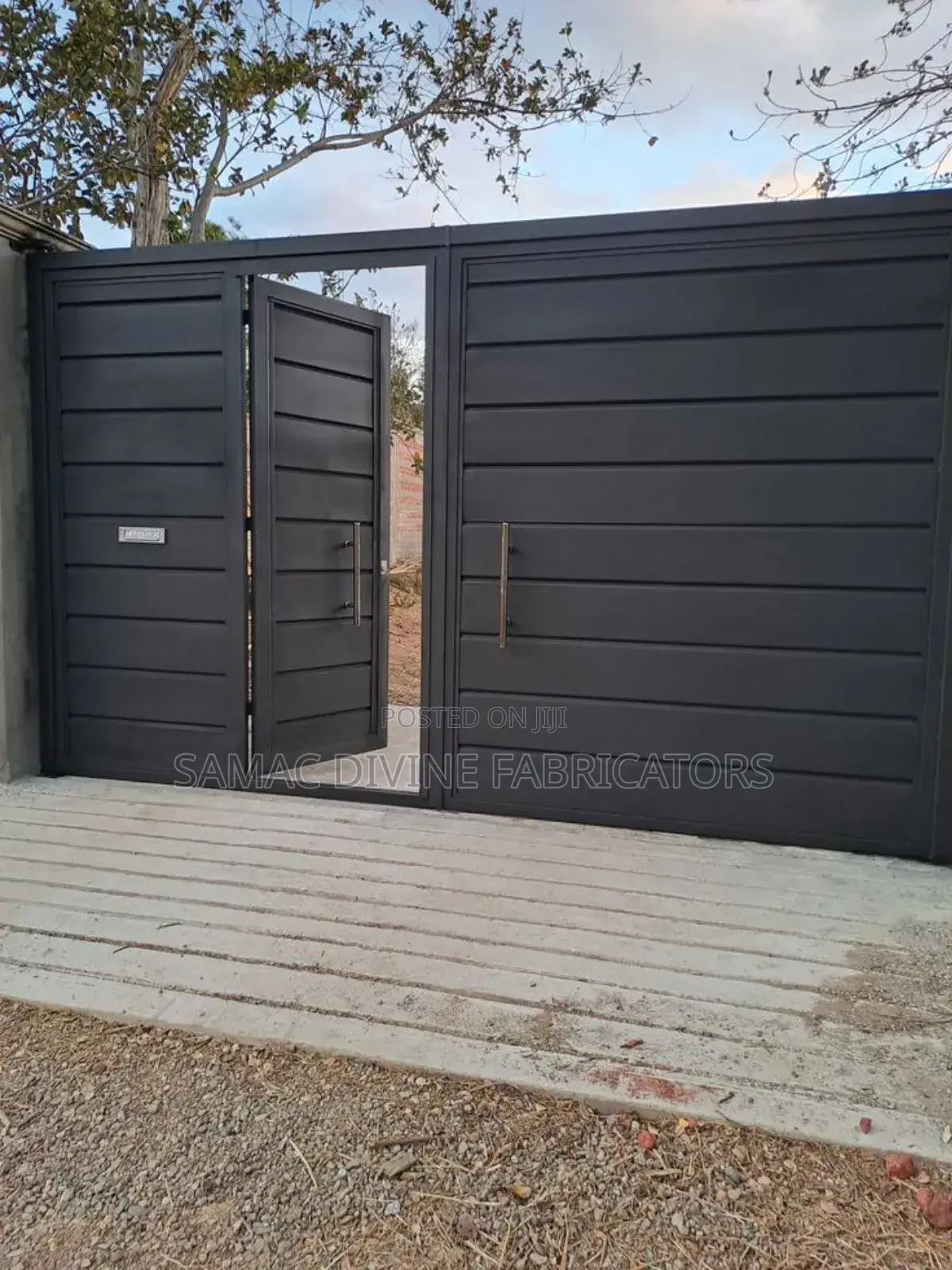 Super Classy Gate