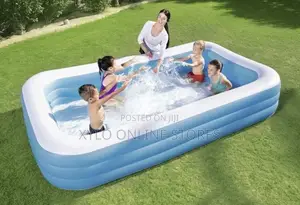 Inflatable Outdoor Family Swimming Pool With Pump