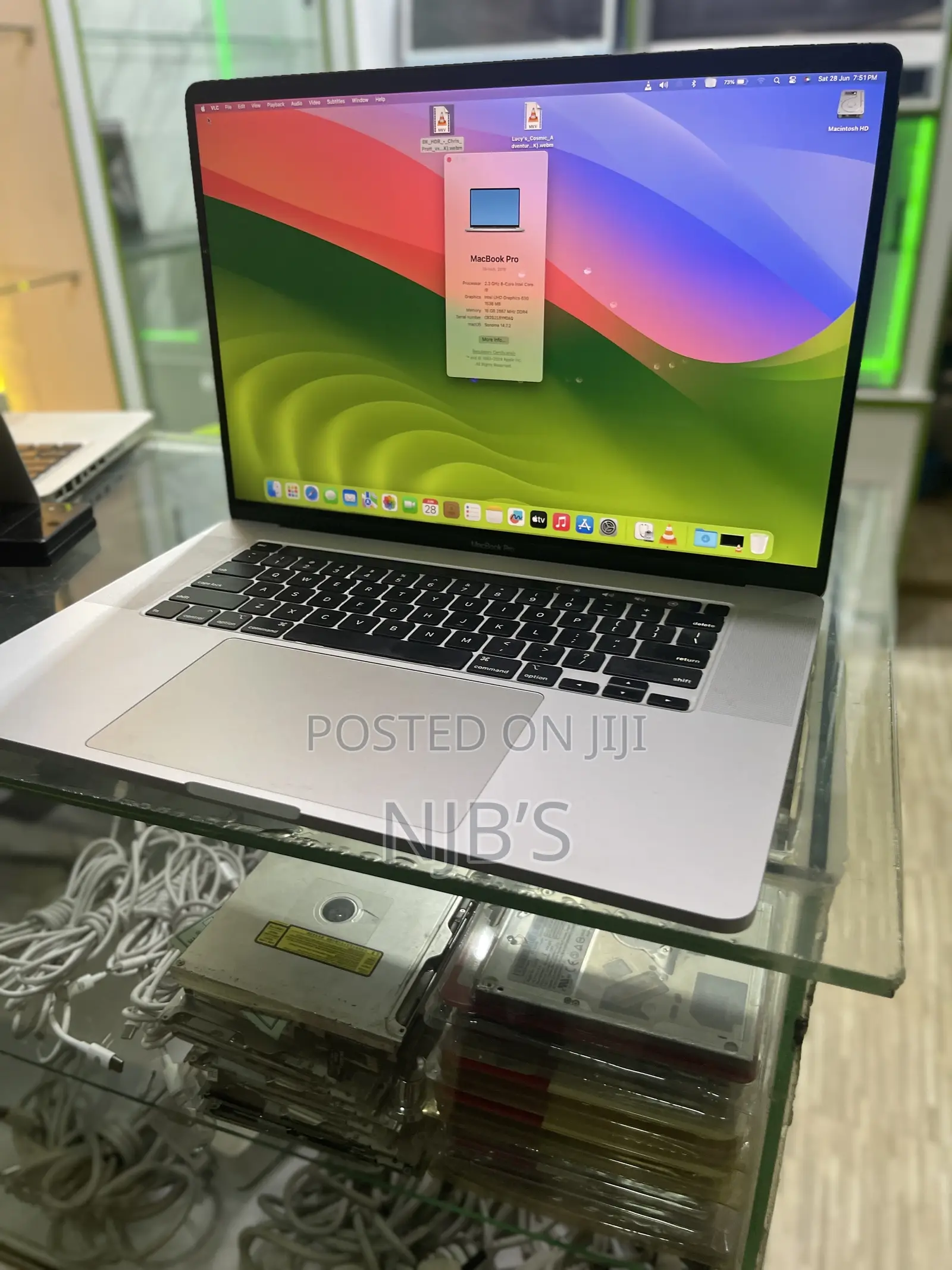 New Laptop Apple MacBook Pro 2019 32GB SSD 2T