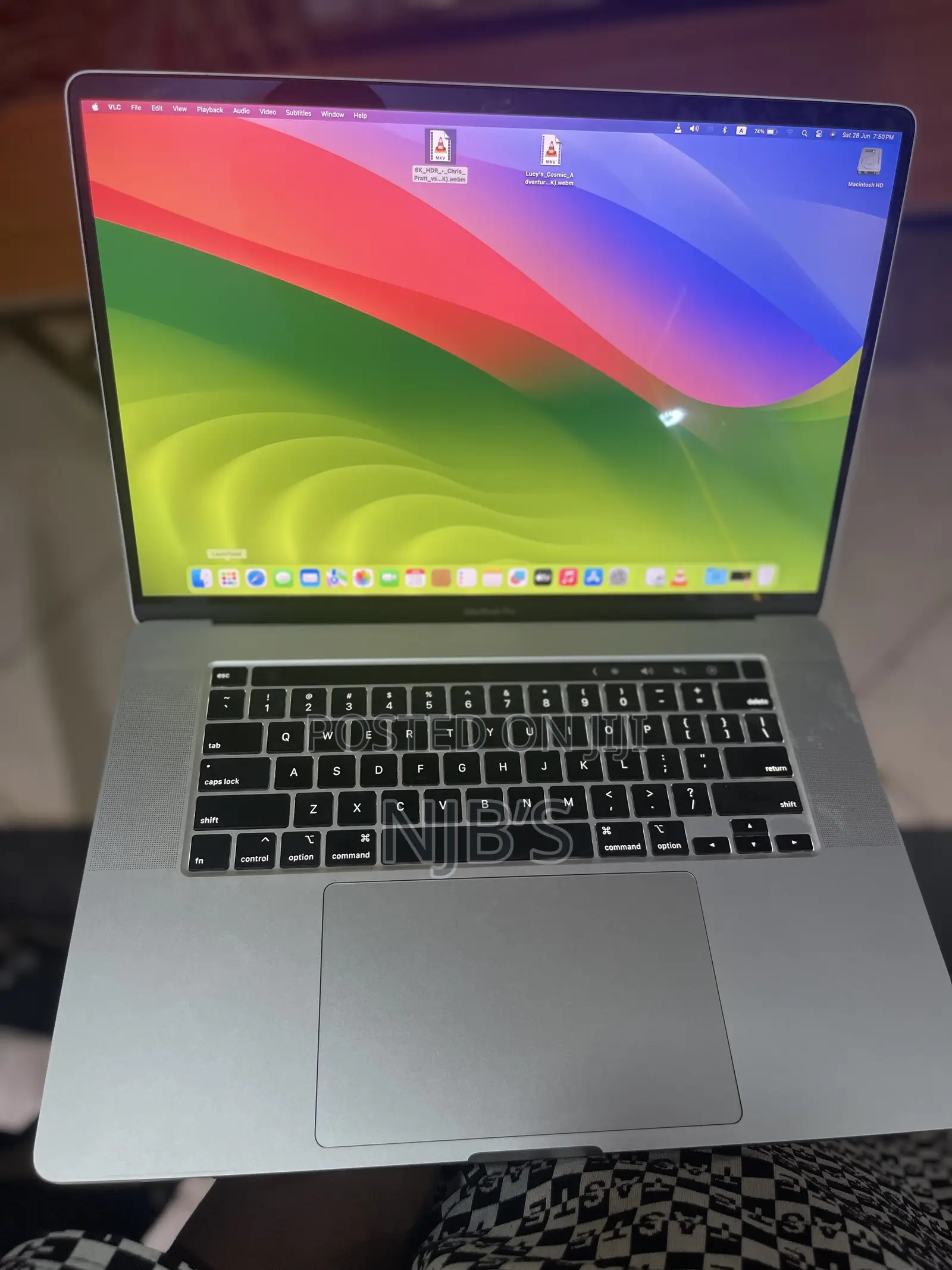 New Laptop Apple MacBook Pro 2019 32GB SSD 2T