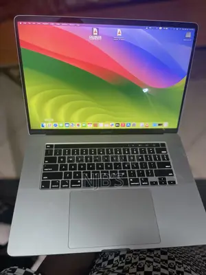 New Laptop Apple MacBook Pro 2019 32GB SSD 2T