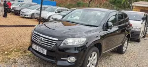 Toyota Vanguard 2010 Black
