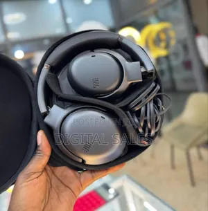 JBL Tour One M2 Headphones