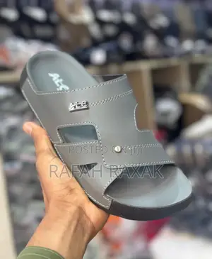 Men’S Classic Grey Alc Push In Sandals