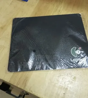 Logitech Slim Portable Mouse Pad - Mouse