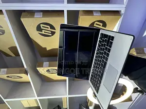 New Laptop HP X2 16GB Intel Core I5 SSD 256GB