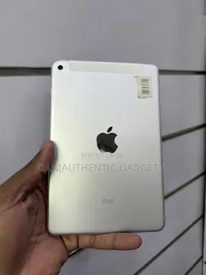 Apple iPad mini 4 128 GB Silver