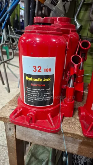 Hydraulic Jacks/ Jerks 32 Ton