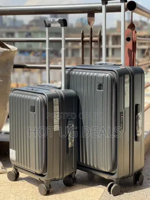 2pcs Set Of Hard Body Travel Suitcases With 4 Wheels -