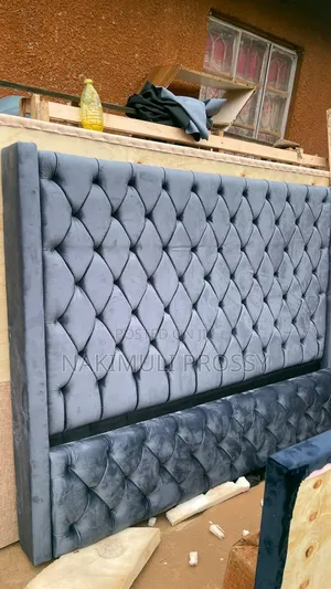 Dark Gray 5by6 Bed 472000